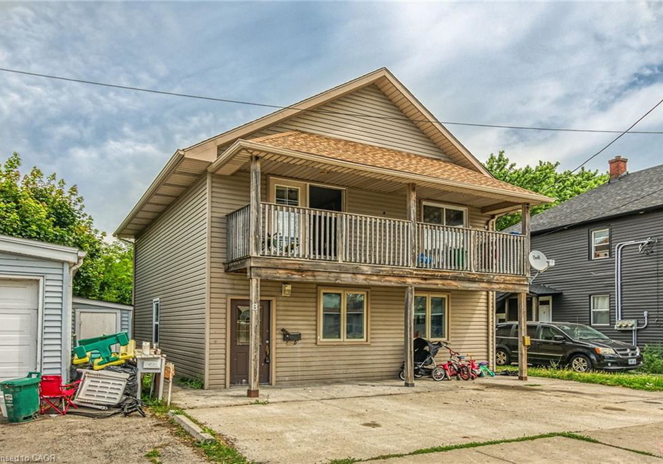 8-nickel-street-port-colborne-ontario-40780519