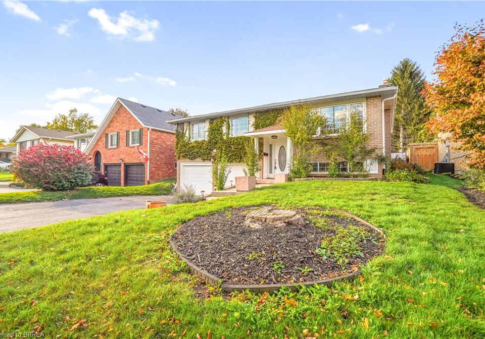 57-ashgrove-avenue-brantford-ontario-40780558