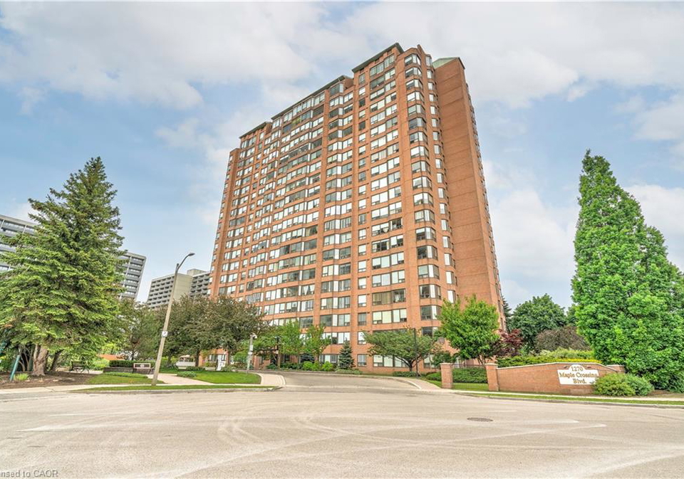 1270-maple-crossing-boulevard-burlington-ontario-40780652