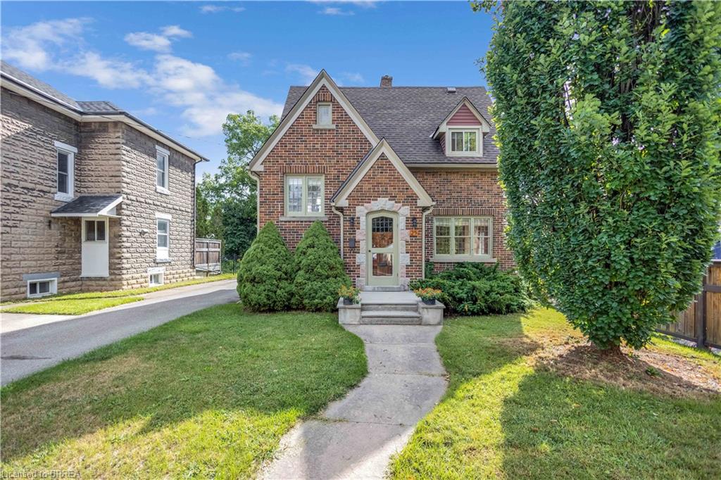 25-broadway-street-e-paris-ontario-40780695