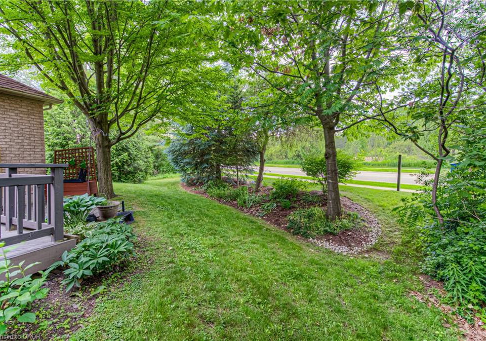 100-idle-creek-drive-kitchener-ontario-40780716