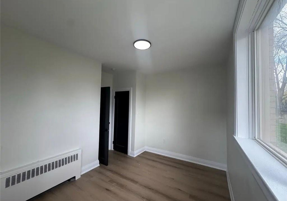 32-price-avenue-welland-ontario-40780736