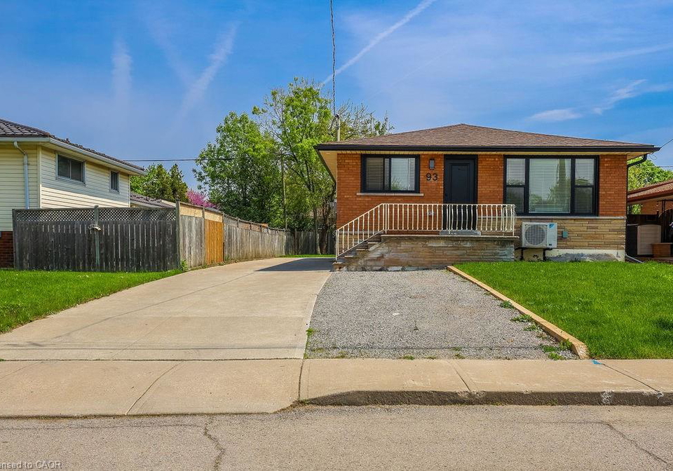93-purdy-crescent-hamilton-ontario-40780772