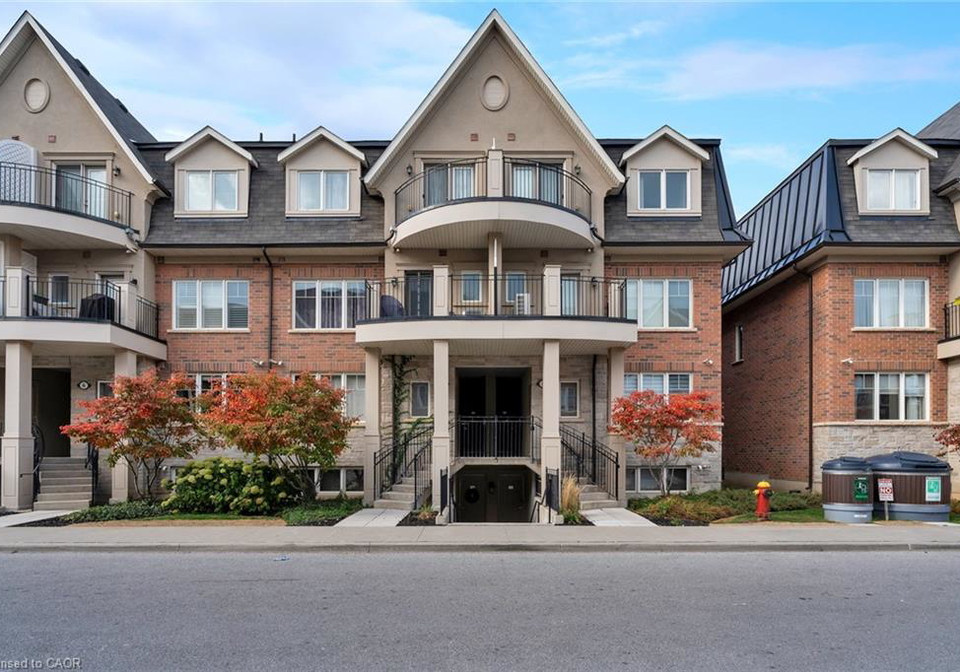 01-2420-baronwood-drive-oakville-ontario-40780824