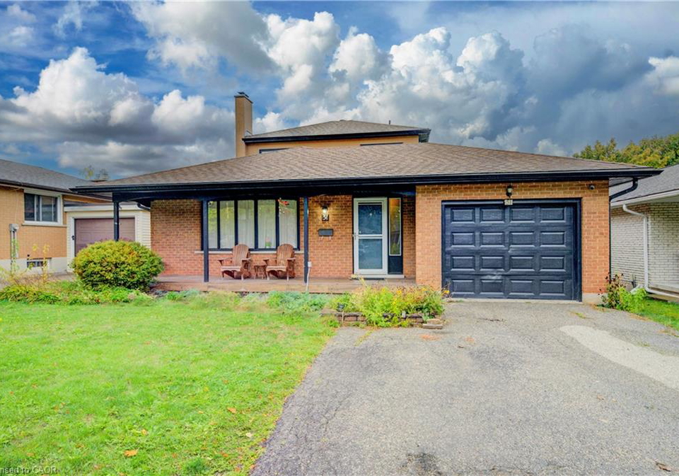 31-bonfair-court-kitchener-ontario-40780855