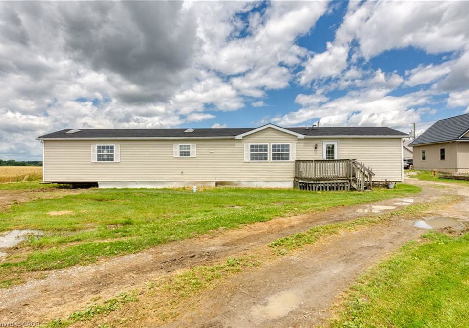 1141-concession-1-road-s-cayuga-ontario-40780890
