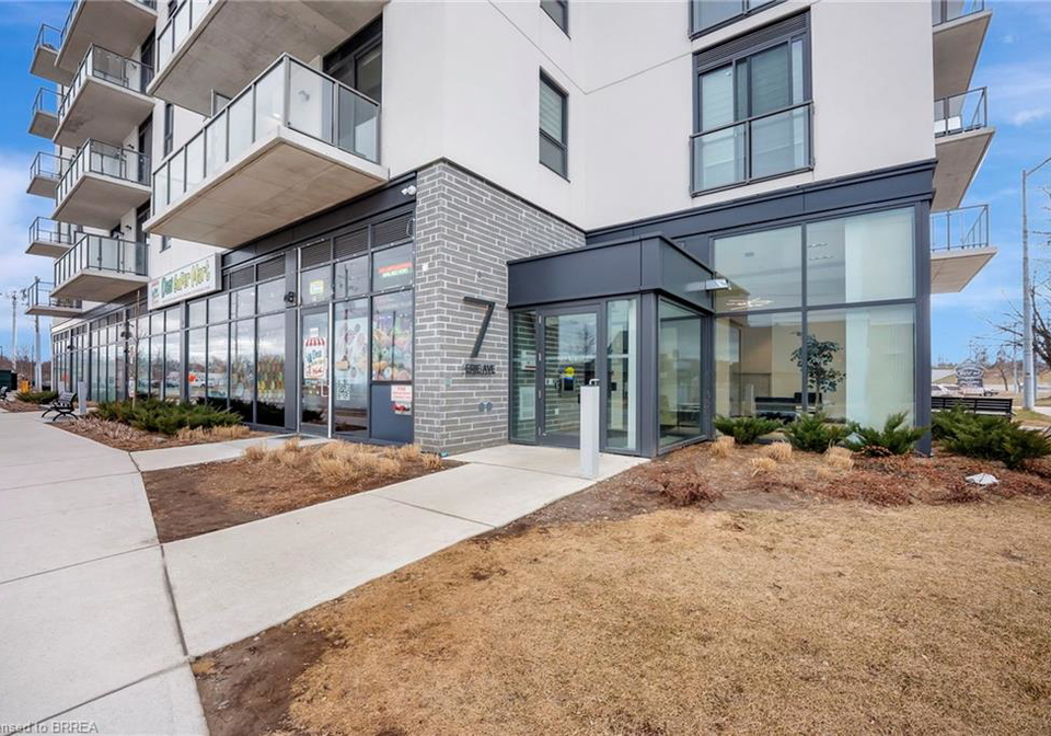 7-erie-avenue-brantford-ontario-40780950