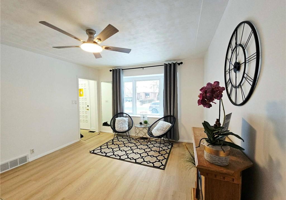 125-adair-avenue-s-hamilton-ontario-40780985