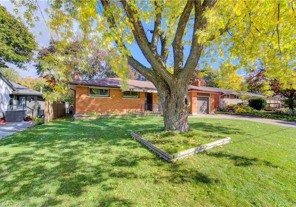 88-ellis-crescent-s-waterloo-ontario-40781001