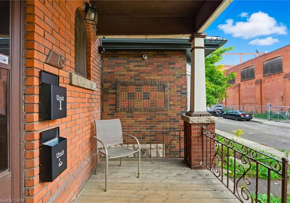 73-stirton-street-hamilton-ontario-40781016