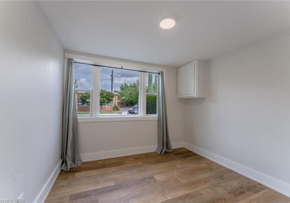 137-garner-avenue-welland-ontario-40781043
