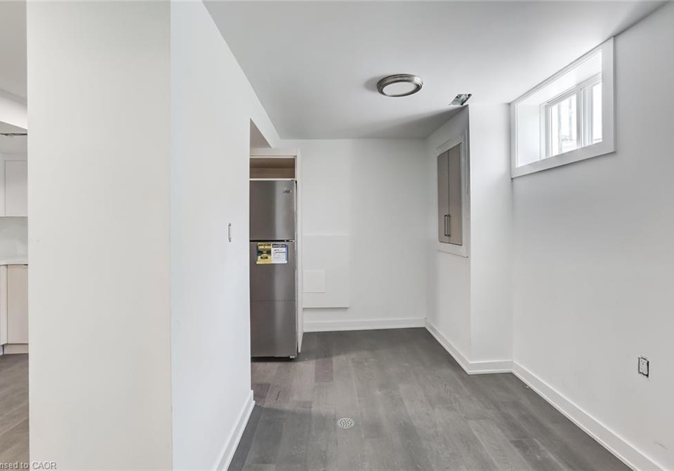 38-thirty-third-street-etobicoke-ontario-40781057