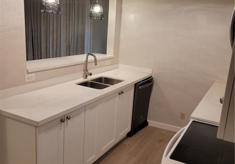 686-britannia-avenue-hamilton-ontario-40781084