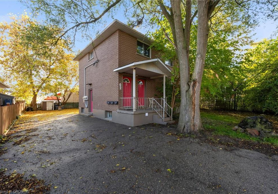 62-bond-street-kitchener-ontario-40781097