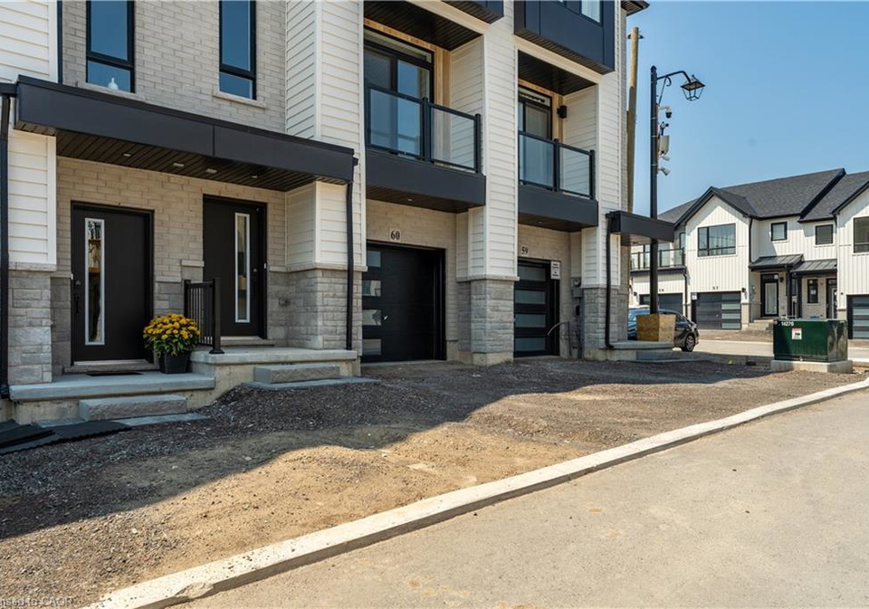 4040-mountain-street-beamsville-ontario-40781211