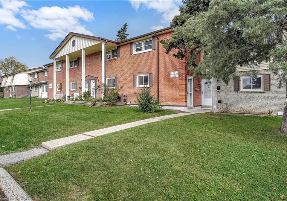 162-jansen-avenue-kitchener-ontario-40781517