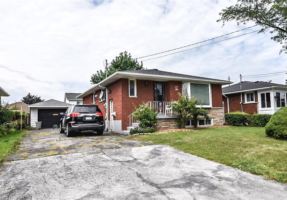 79-nash-road-n-hamilton-ontario-40781638