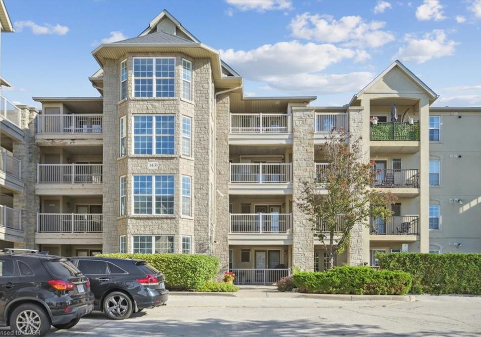 1431-walkers-line-burlington-ontario-40781739