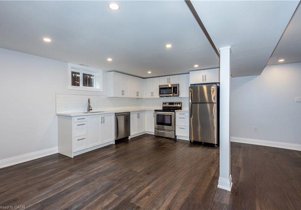 418-east-25th-street-hamilton-ontario-40781770