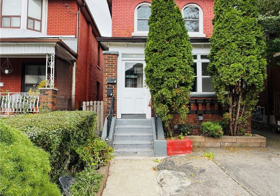 24-somerset-avenue-hamilton-ontario-40781826