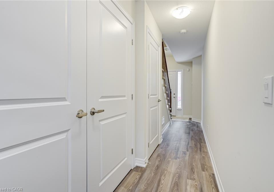 19-picardy-drive-stoney-creek-ontario-40781862