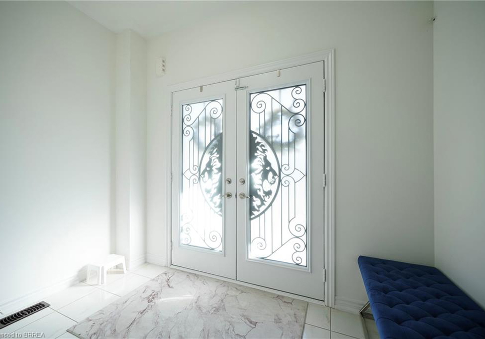 4-sleeth-street-brantford-ontario-40781867