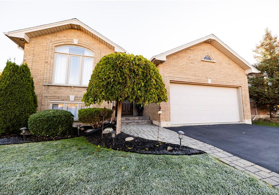 35-osborn-avenue-brantford-ontario-40781889