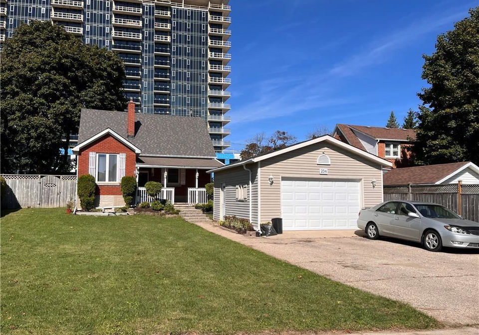 234-newbury-drive-kitchener-ontario-40781922