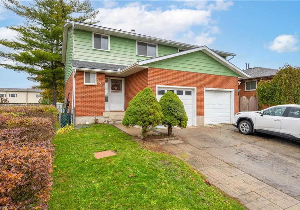 229-veronica-drive-kitchener-ontario-40782041
