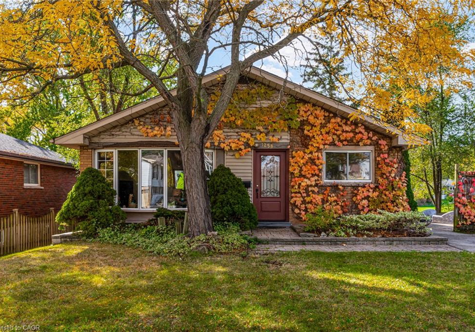 1258-fisher-avenue-burlington-ontario-40782063