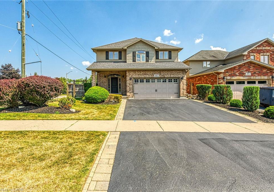 47-southwood-crescent-caledonia-ontario-40782076