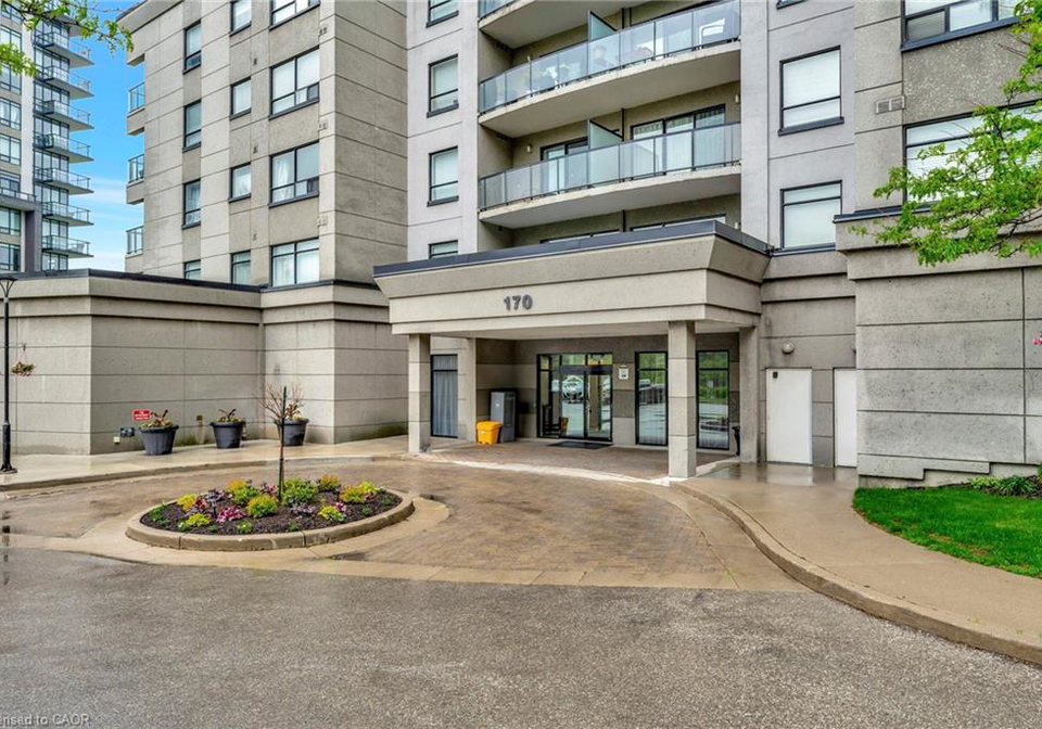170-water-street-n-cambridge-ontario-40782146