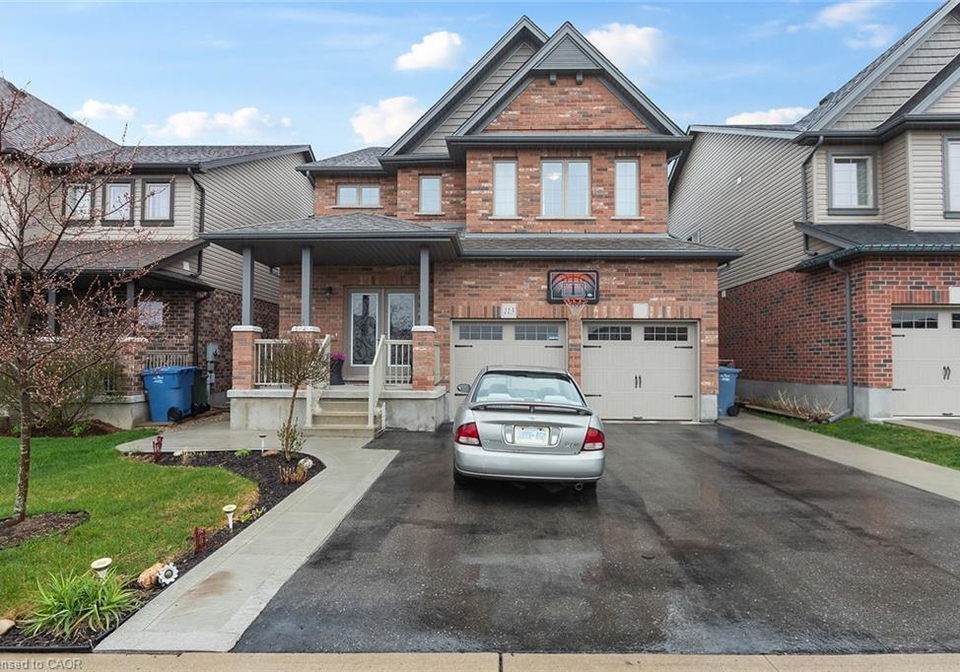 113-couling-crescent-guelph-ontario-40782173