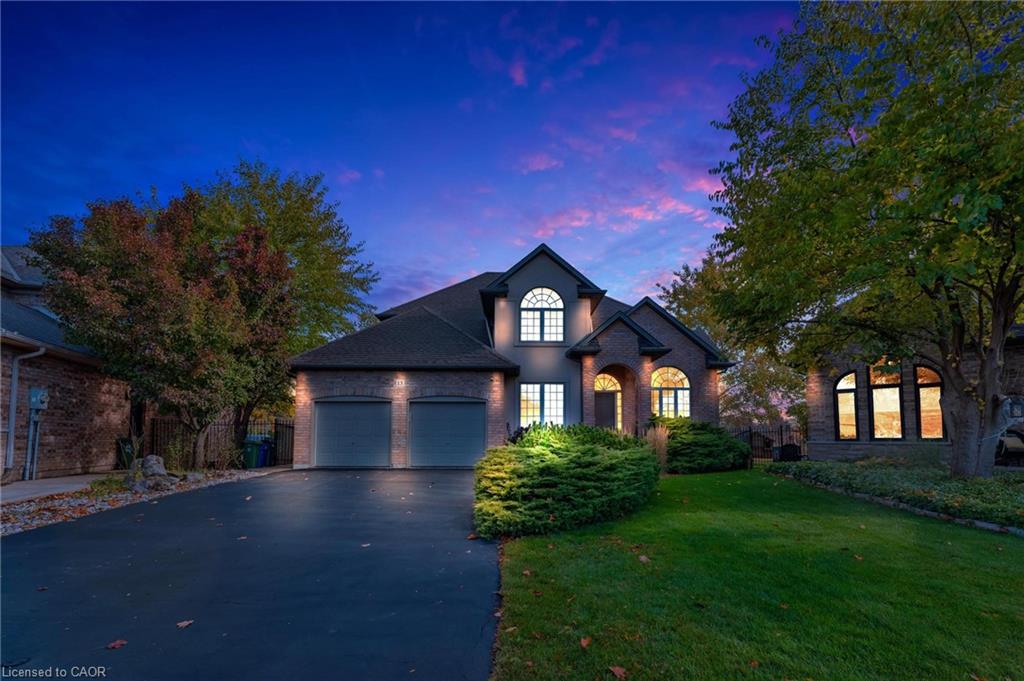 13-switzer-crescent-hamilton-ontario-40782188
