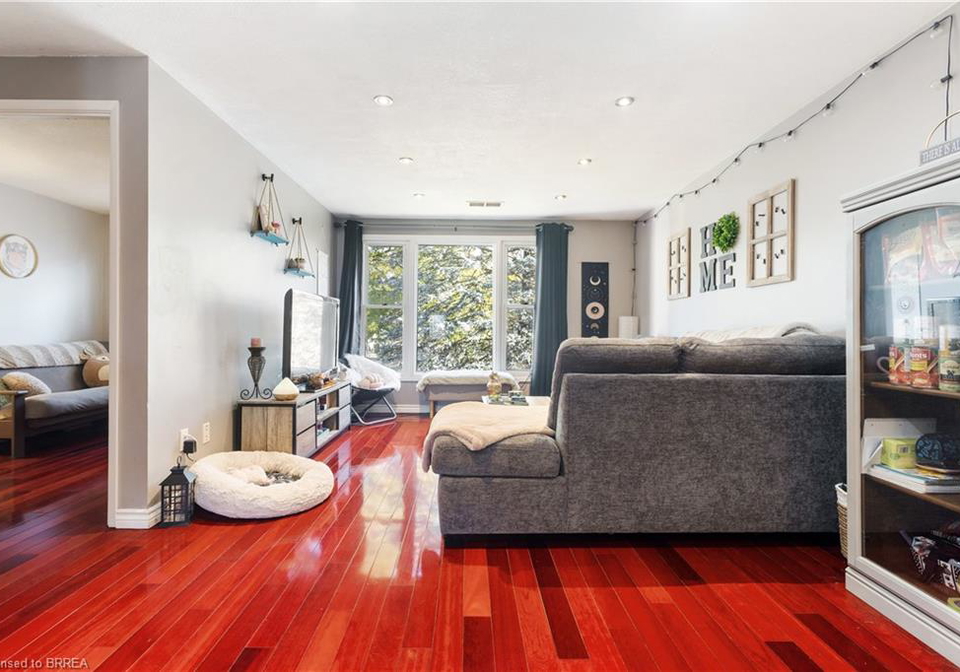 65-glamis-street-cambridge-ontario-40782231