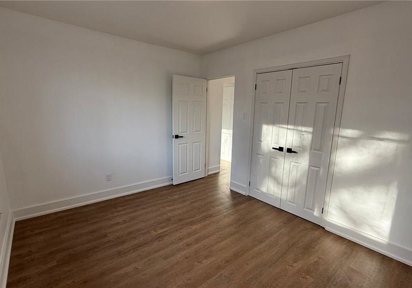 88-longford-drive-newmarket-ontario-40782237