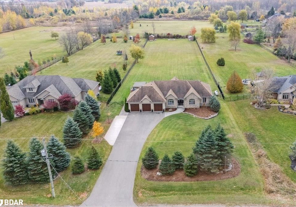 1330-concession-6-road-w-flamborough-ontario-40782240