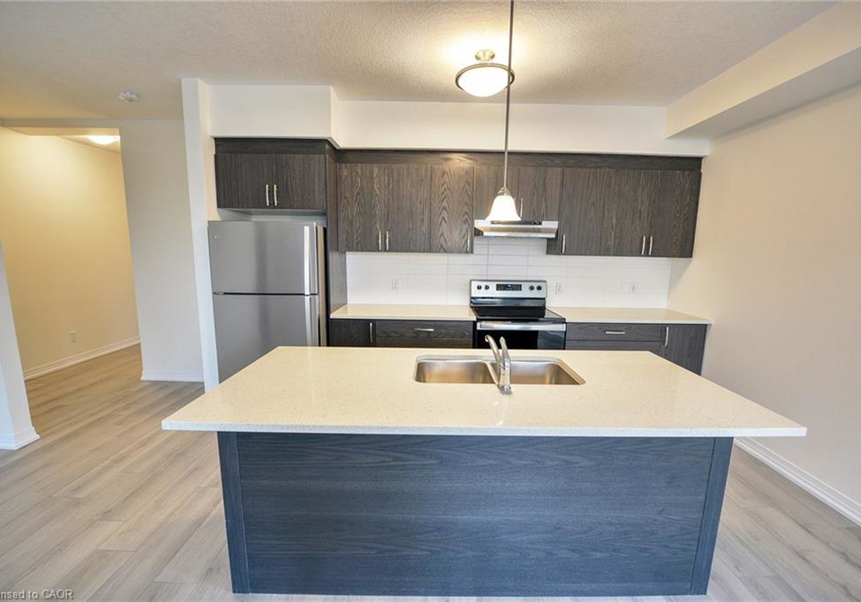 261-woodbine-avenue-kitchener-ontario-40782457