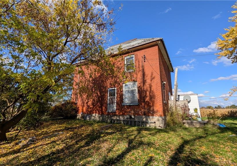172-tyneside-road-caledonia-ontario-40782498