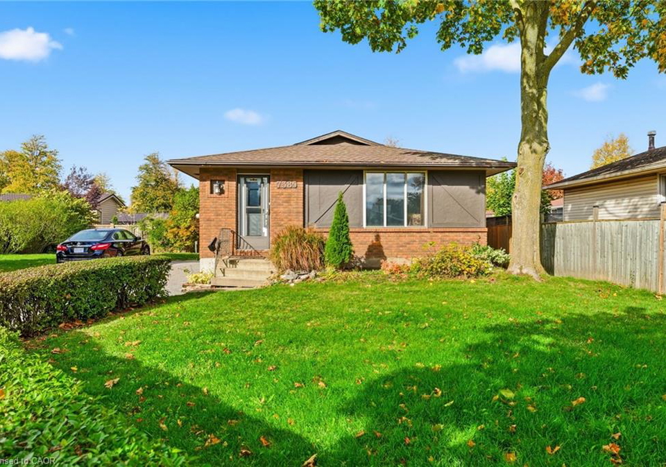 7385-north-dorset-place-niagara-falls-ontario-40782503