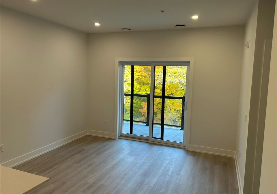1100-lackner-place-kitchener-ontario-40782548