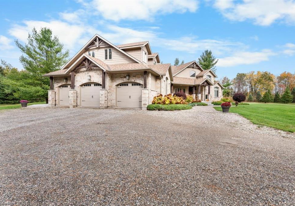 7632-wellington-road-34-puslinch-ontario-40783733
