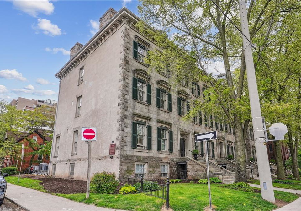 35-duke-street-hamilton-ontario-40783797