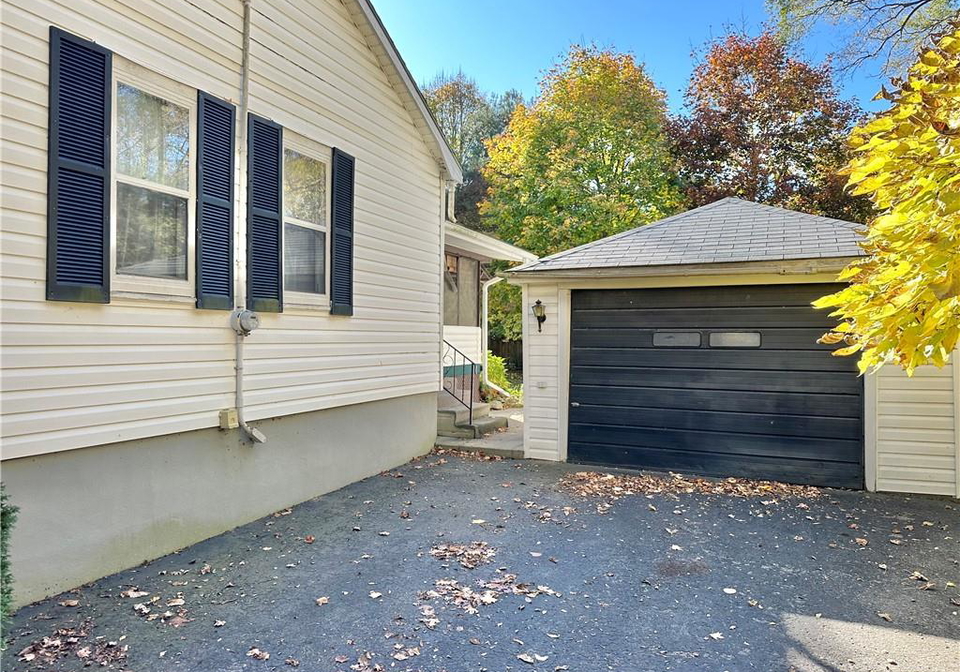 24-hunt-street-n-simcoe-ontario-40783870
