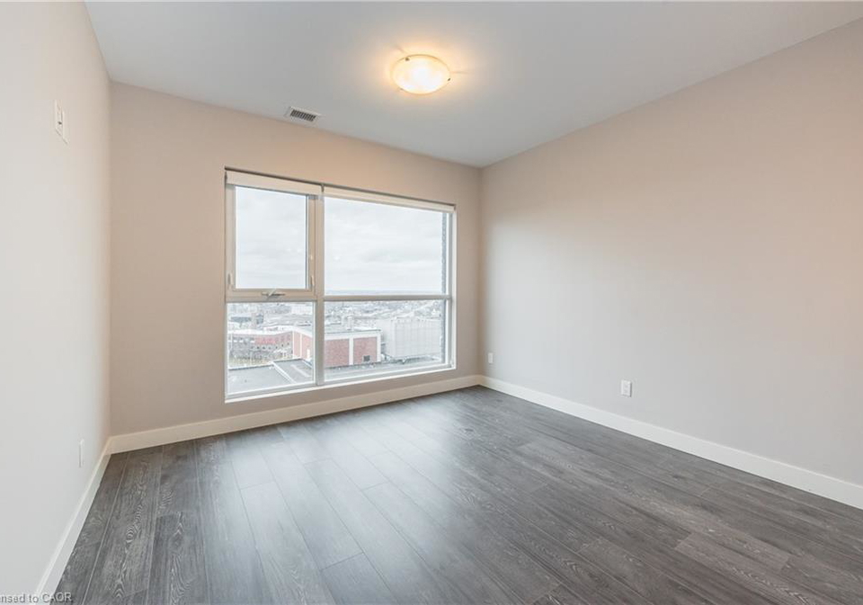 1-victoria-street-s-kitchener-ontario-40783876