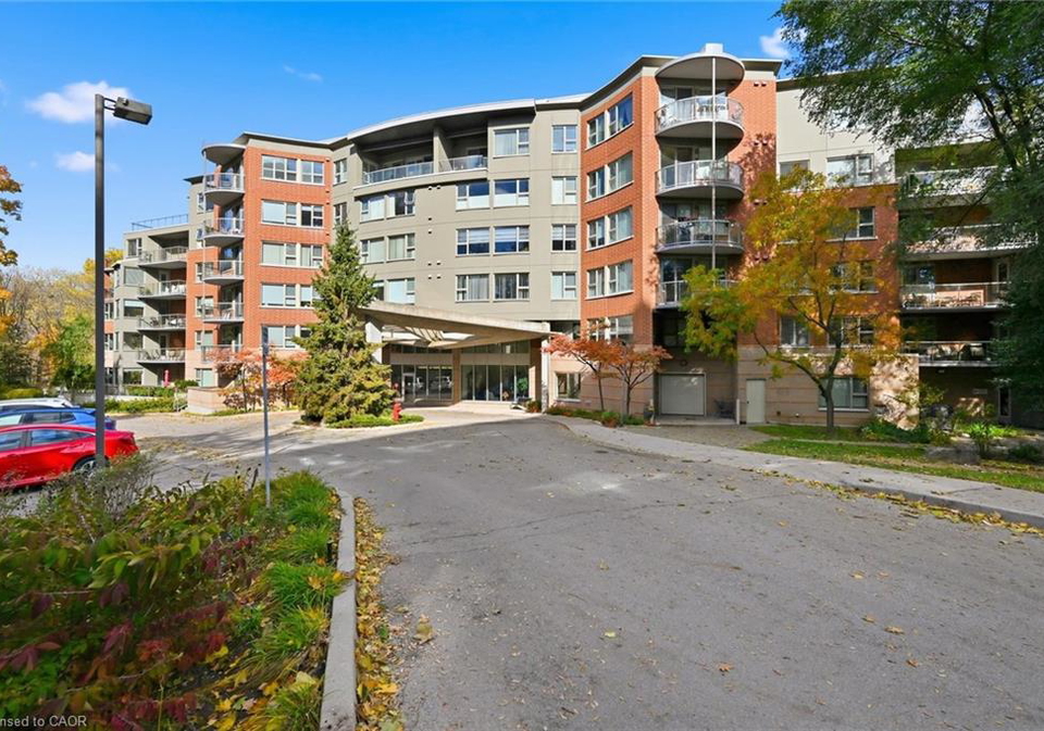 77-governors-road-dundas-ontario-40783979