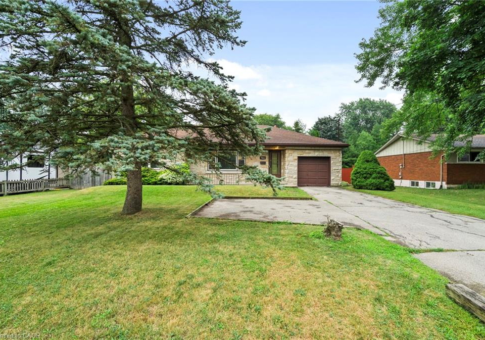 265-fiddlers-green-road-ancaster-ontario-40784087