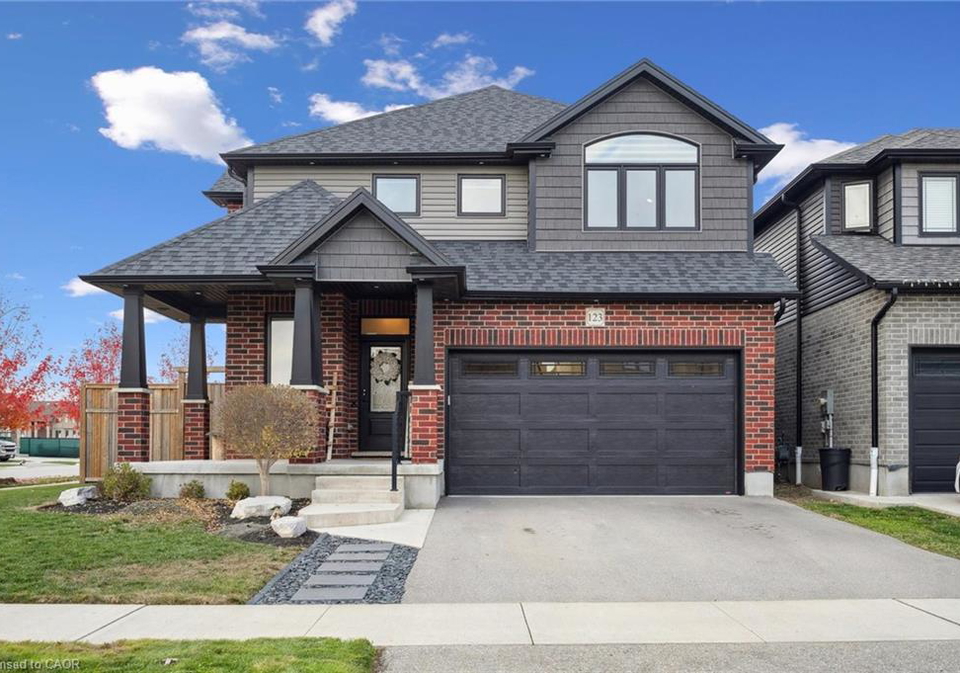 123-tristan-crescent-breslau-ontario-40784143