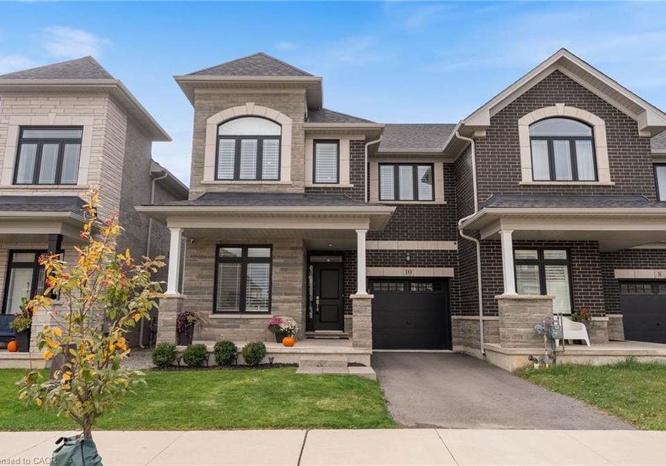 10-granite-ridge-trail-waterdown-ontario-40784178