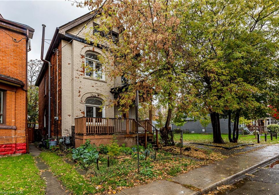 40-century-street-hamilton-ontario-40784184